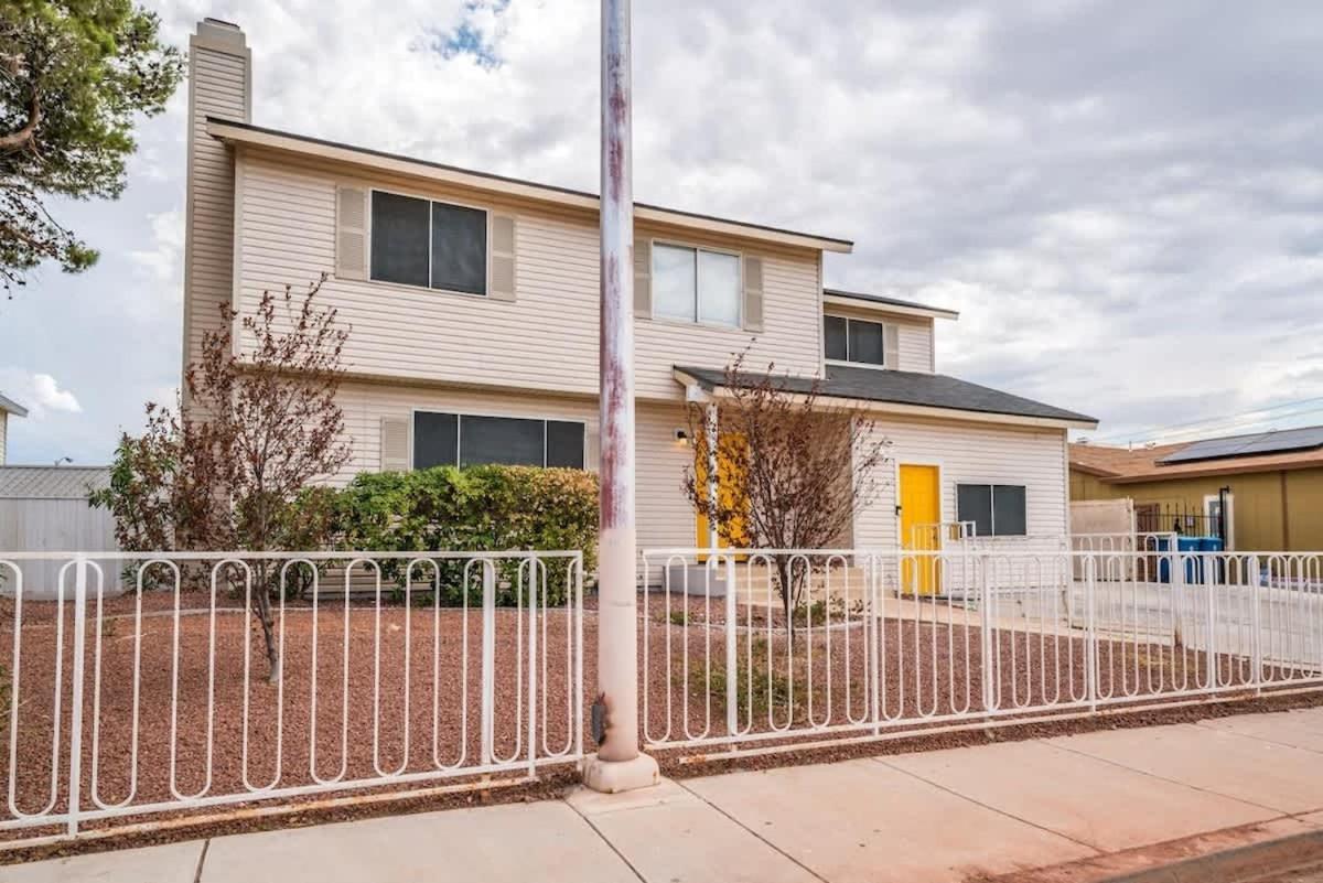 Ferienhaus Luxury Living Just Steps From The Strip *